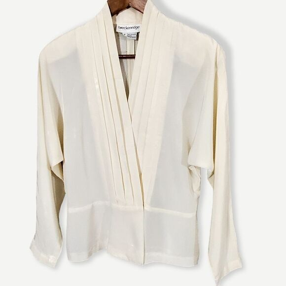 VTG Breckenridge Deep V-Neck Shirt Cream Size 8 Light Academia Womens - Picture 1 of 11